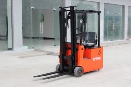 华体会体育-华体会体育·(中国)官方网站
机械提醒您电动叉车运用事项