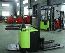 华体会体育-华体会体育·(中国)官方网站
机械讲解：全电动堆垛车的检查和维护